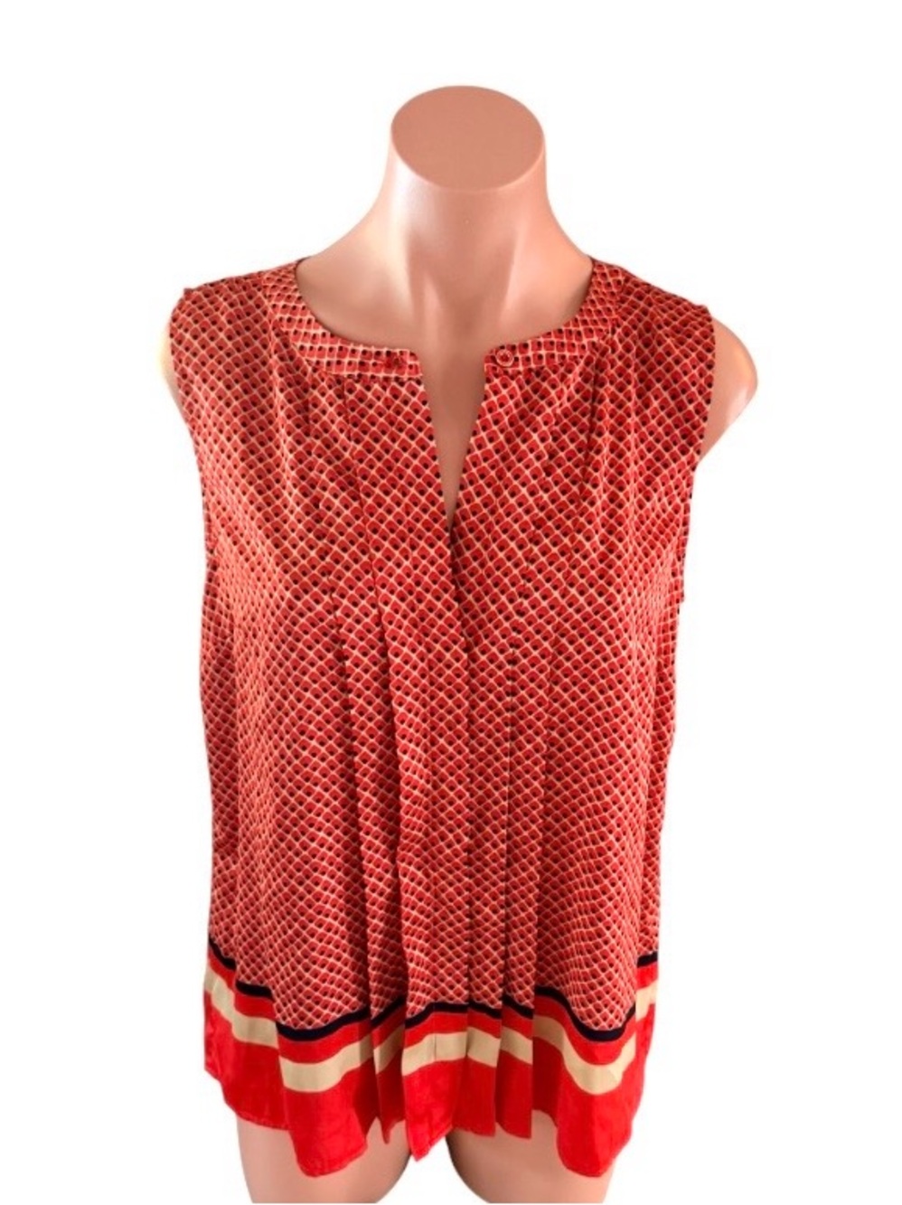 NWOT Tommy Hilfiger Sleeveless Geometric Blouse Size M